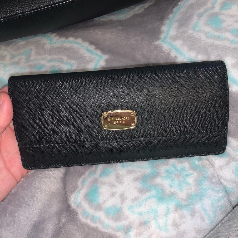 MK black wallet